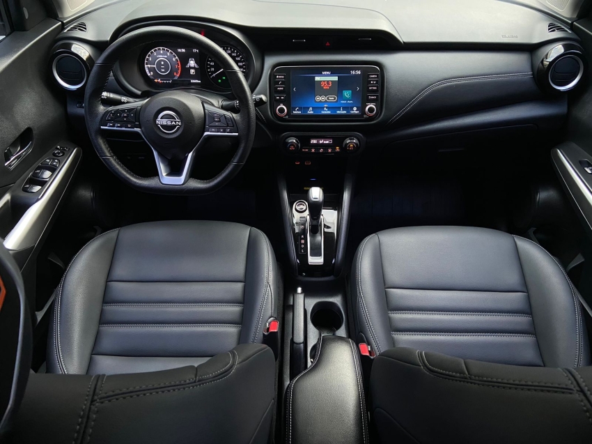 nissan kicks 1.6 16v flexstart exclusive xtronic flex 4p automatico 2024
