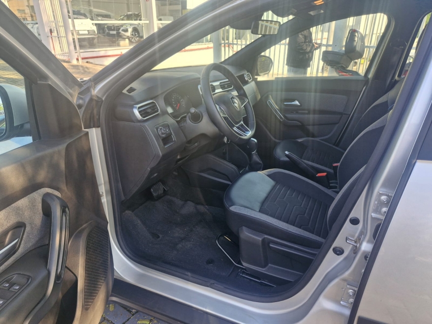 renault duster 1.6 16v sce flex iconic x-tronic 4p automatico 2021