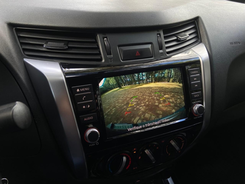 nissan frontier 2.3 16v turbo diesel attack cd 4x4 automatico 4p 2025