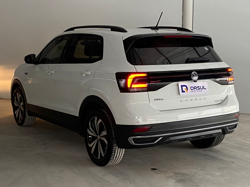 volkswagen t-cross 1.0 200 tsi total flex comfortline automatico 4p 2021