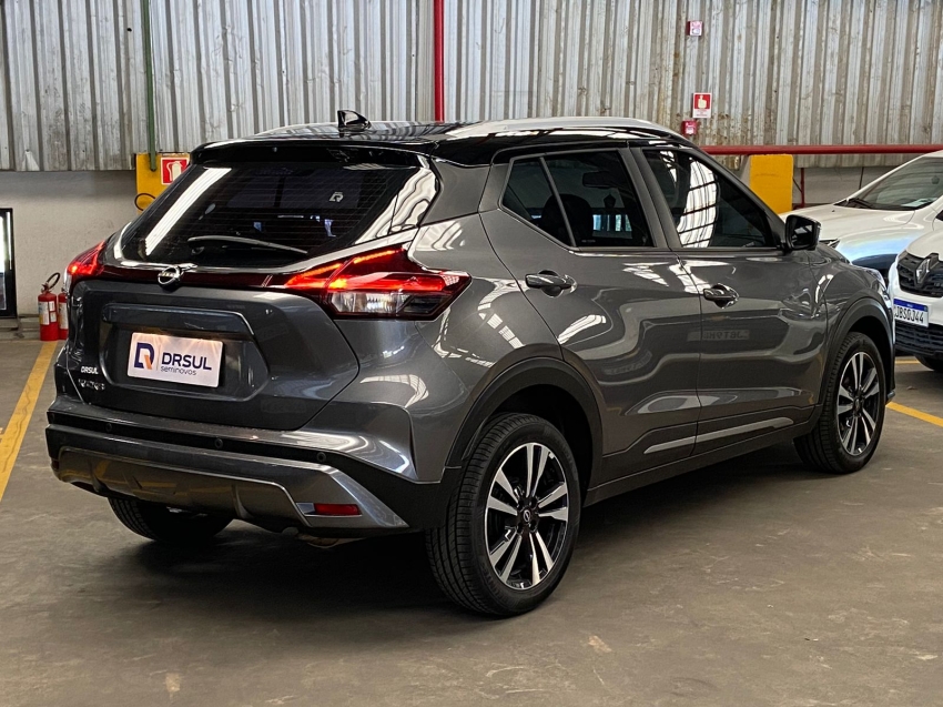 nissan kicks 1.6 16v flexstart exclusive xtronic flex 4p automatico 2024