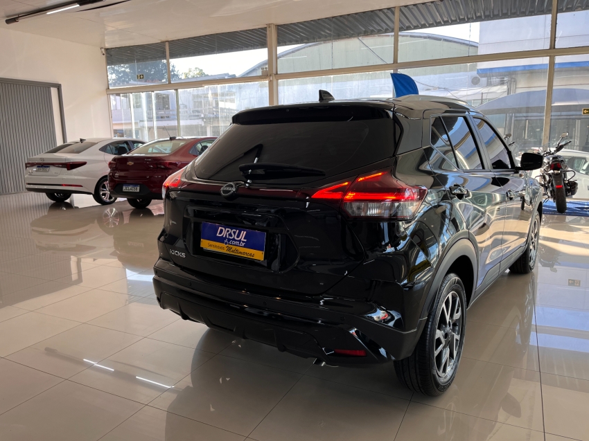 nissan kicks 1.6 16v flexstart sense xtronic flex 4p automatico 2024