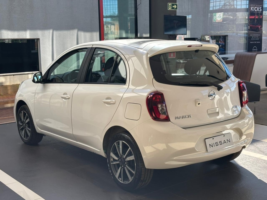 nissan march 1.6 sl 16v flexstart 4p xtronic flex automatico 2020