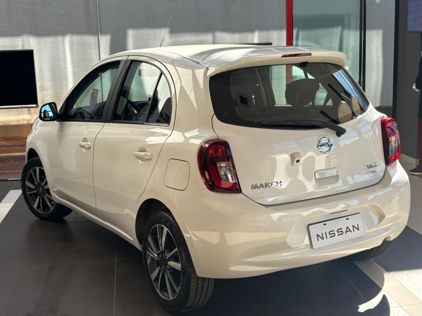 nissan march 1.6 sl 16v flexstart 4p xtronic flex automatico 2020
