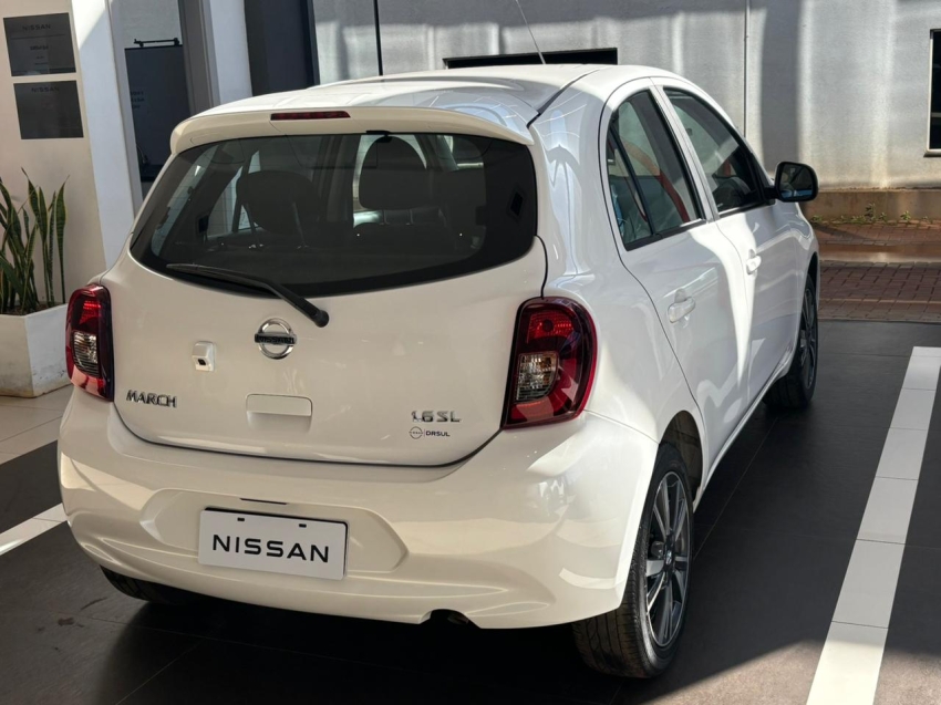 nissan march 1.6 sl 16v flexstart 4p xtronic flex automatico 2020