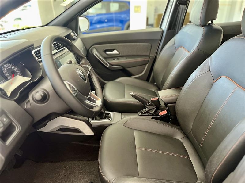 renault duster 1.3 tce flex iconic plus x-tronic 4p automatico 2025