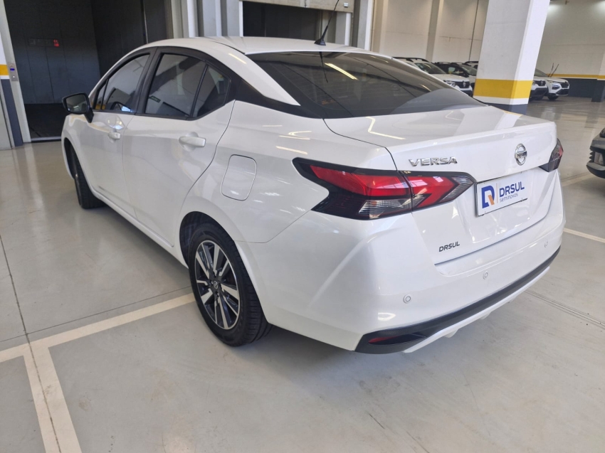 nissan versa 1.6 16v flex advance xtronic 4p automatico 2021