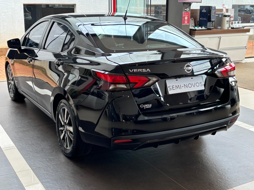 nissan versa 1.6 16v flex advance xtronic 4p automatico 2022
