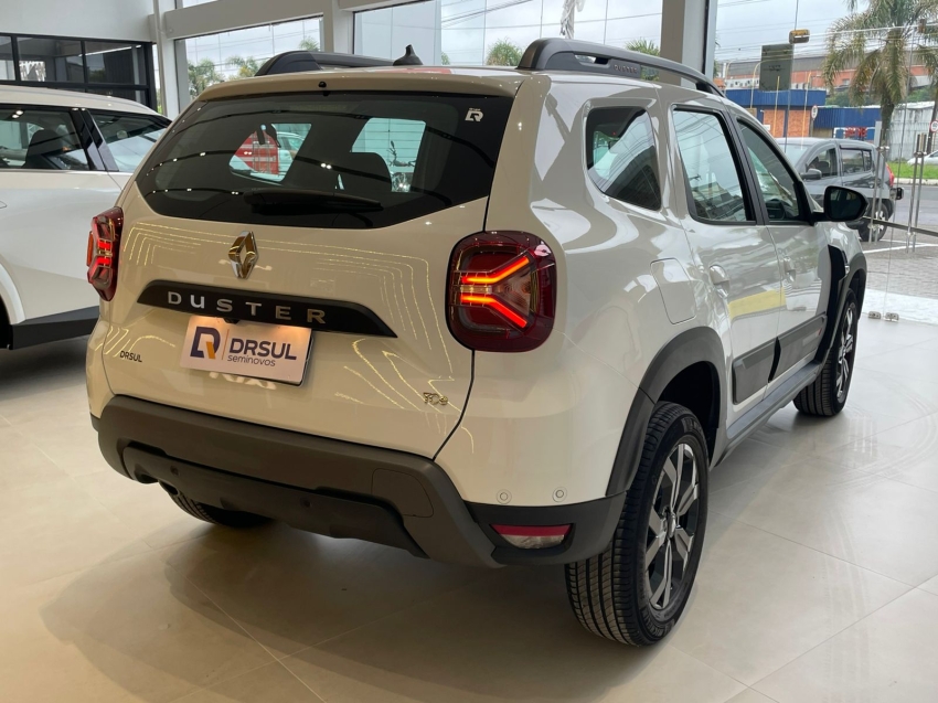 renault duster 1.3 tce flex iconic plus x-tronic 4p automatico 2025