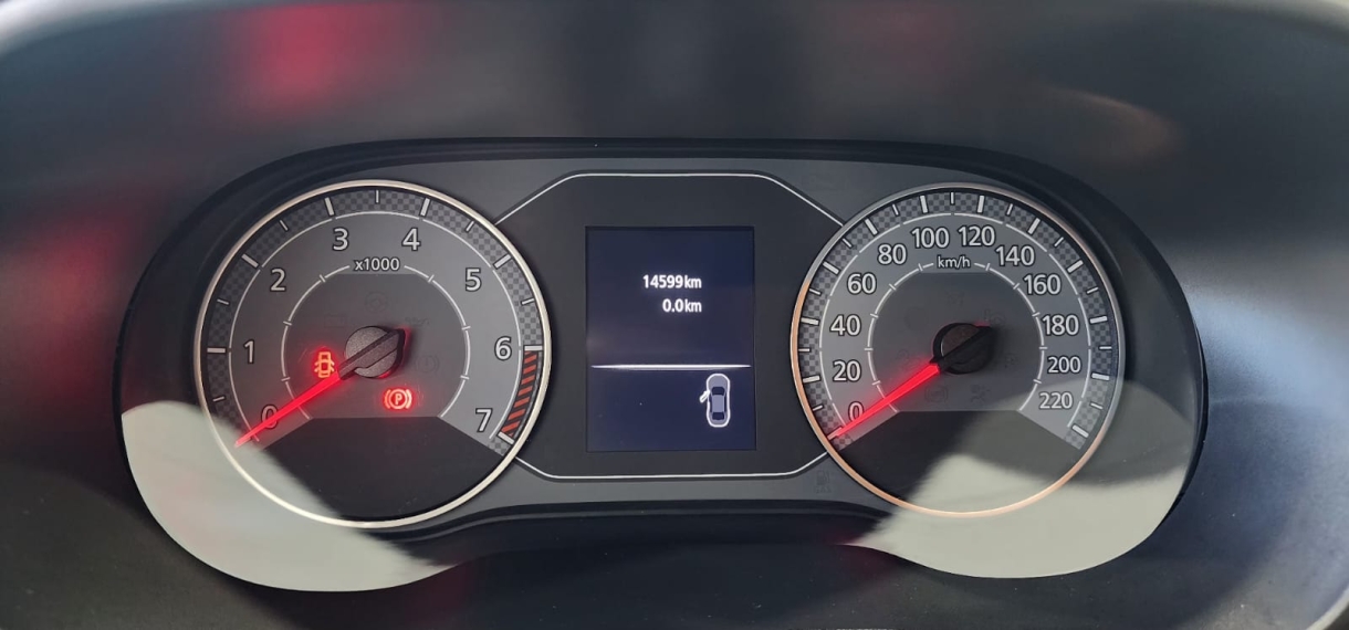 renault duster 1.3 tce flex iconic plus x-tronic 4p automatico 2025