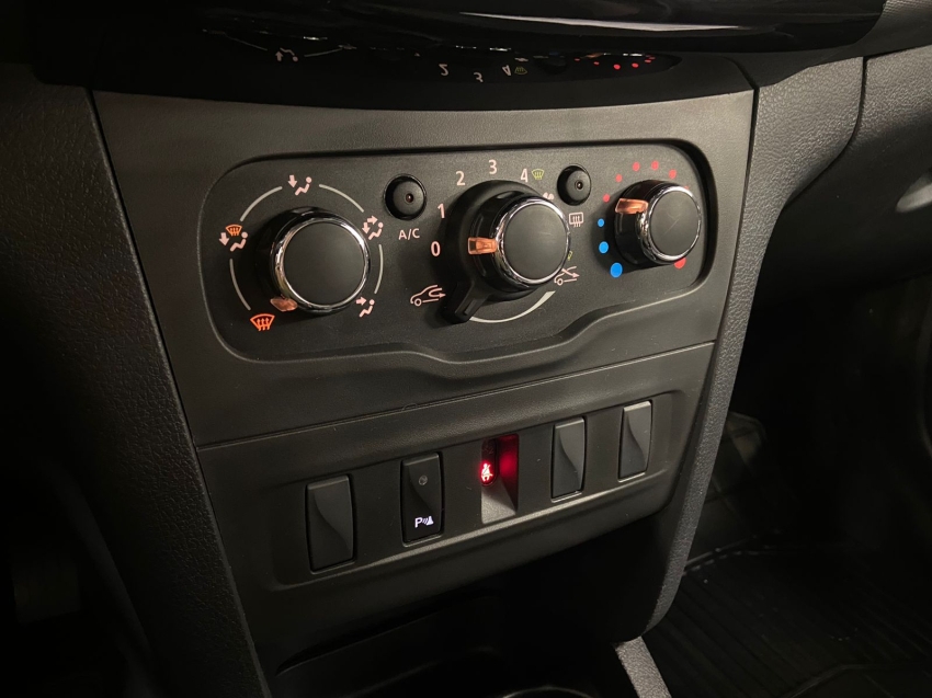 renault sandero 1.0 12v sce flex zen manual 4p 2021