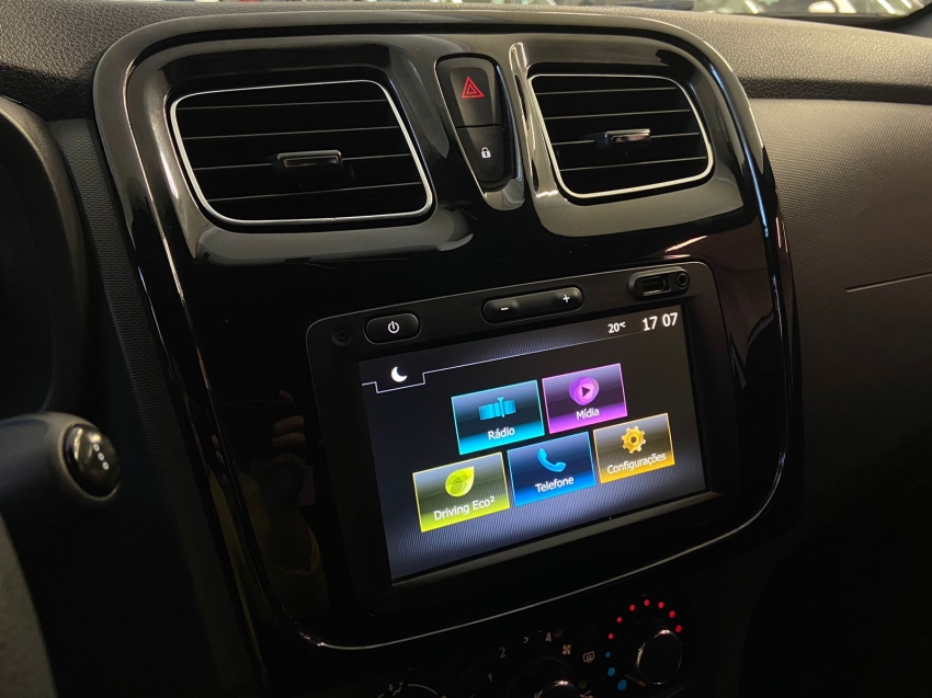 renault sandero 1.0 12v sce flex zen manual 4p 2021
