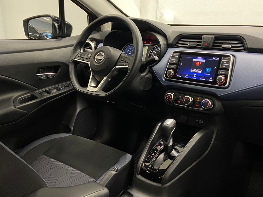 nissan versa 1.6 16v flex advance xtronic 4p automatico 2026