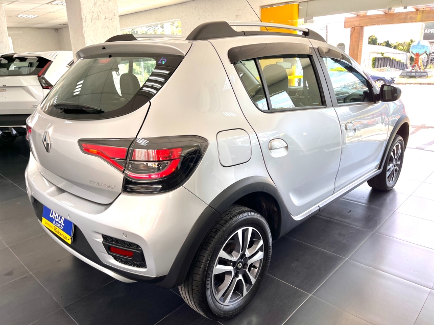 renault stepway 1.6 16v sce flex iconic x-tronic 4p automatico 2024