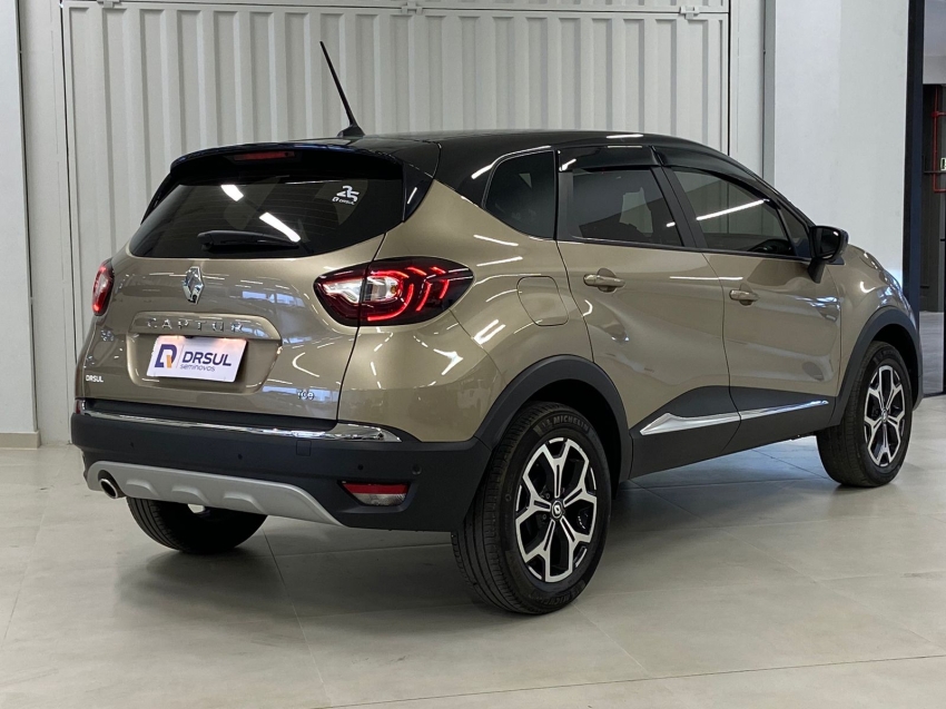 renault captur 1.3 tce flex iconic x-tronic 4p automatico 20222 renault captur 1.3 tce flex iconic x-tronic 4p automatico 20222