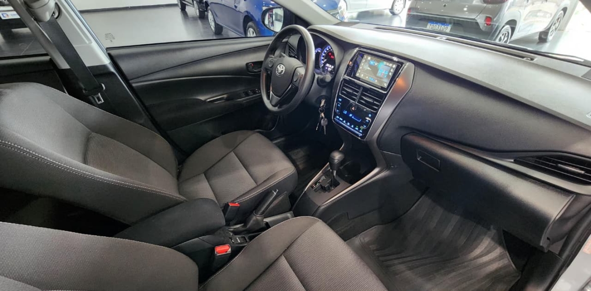 toyota yaris 1.5 16v flex sedan xl multidrive 4p automatico 20258 toyota yaris 1.5 16v flex sedan xl multidrive 4p automatico 20258