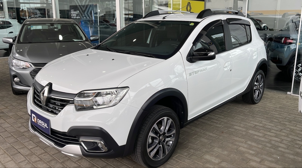 renault stepway 1.6 16v sce flex iconic x-tronic 4p automatico 2023 renault stepway 1.6 16v sce flex iconic x-tronic 4p automatico 2023