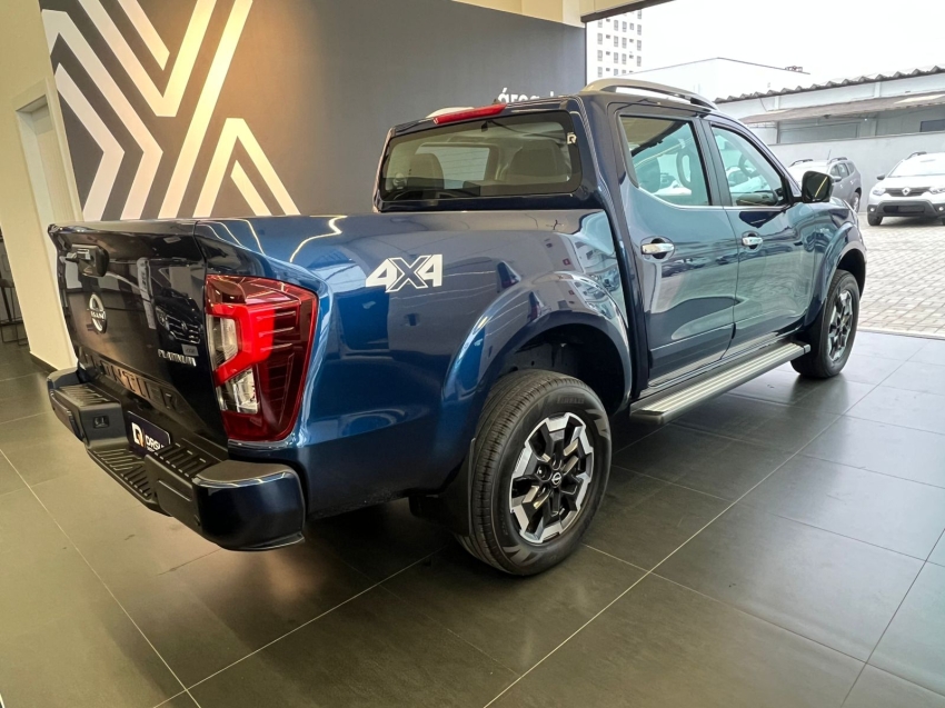 nissan frontier 2.3 16v turbo diesel platinum cd 4x4 automatico 4p 20252