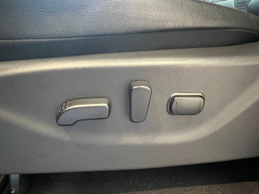 nissan frontier 2.3 16v turbo diesel platinum cd 4x4 automatico 4p 202511