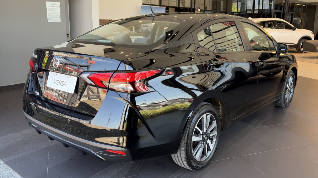 nissan versa 1.6 16v flex advance xtronic 4p automatico 20211