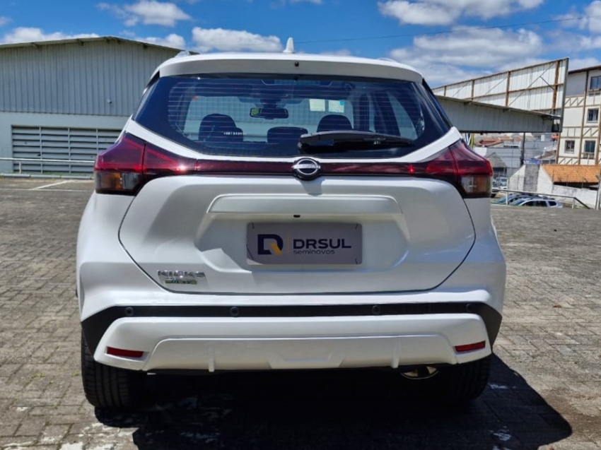 nissan kicks play 1.6 16v flexstart sense xtronic flex 4p automatico 20259