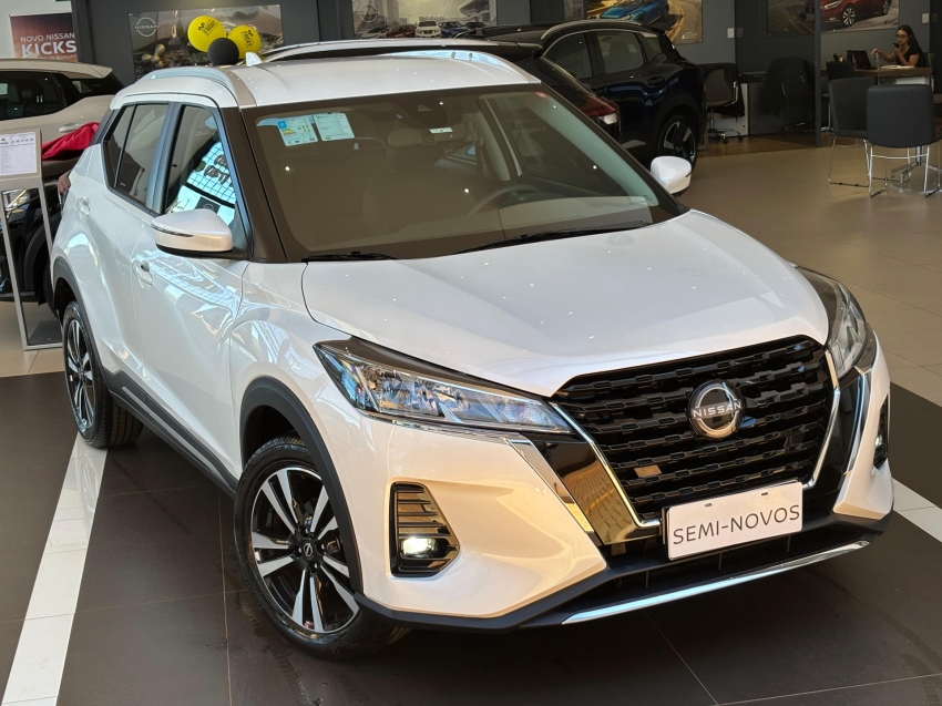 nissan kicks play 1.6 16v flexstart advance plus xtronic flex 4p automatico 20259