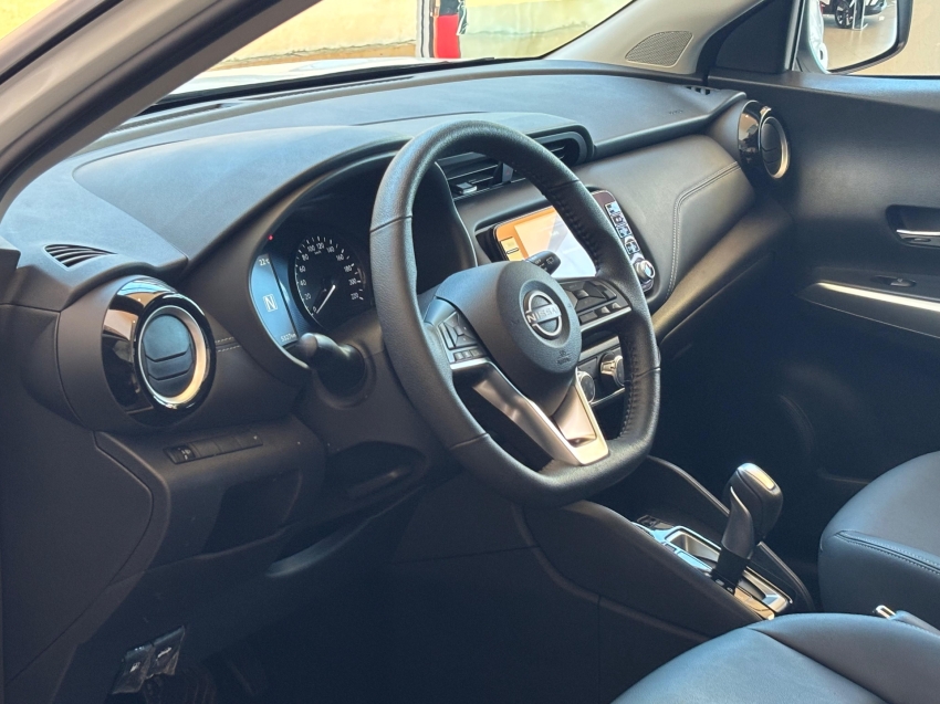 nissan kicks play 1.6 16v flexstart advance plus xtronic flex 4p automatico 20254