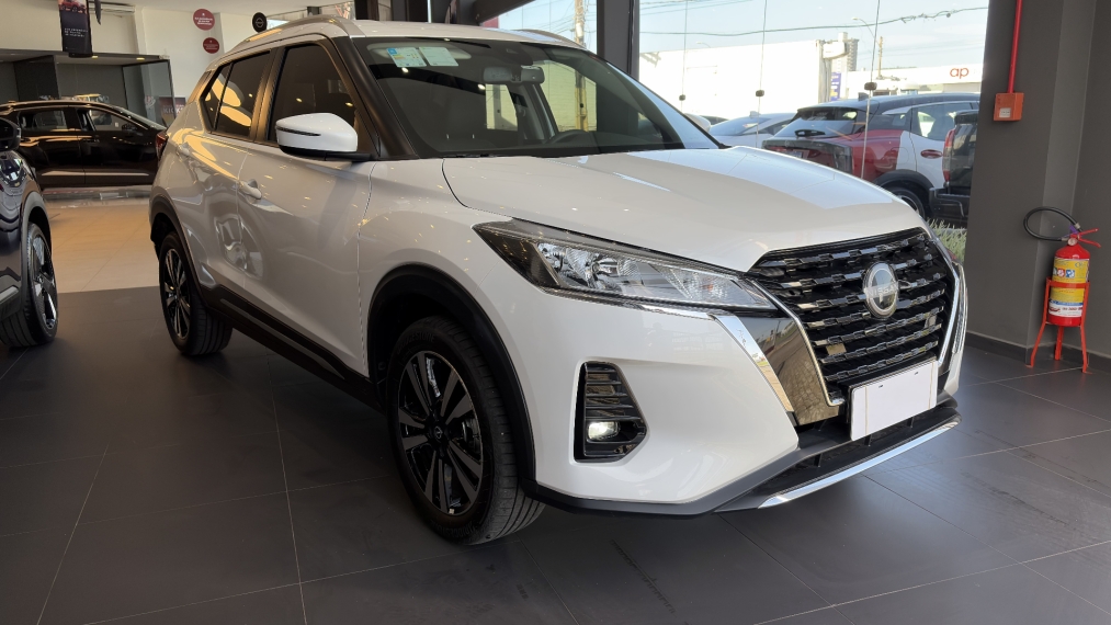 nissan kicks play 1.6 16v flexstart advance plus xtronic flex 4p automatico 20251