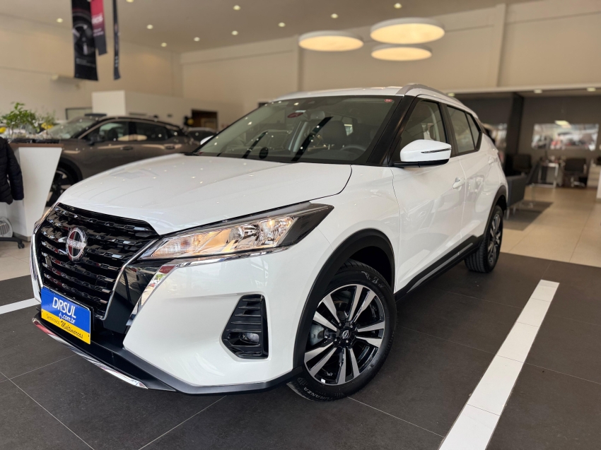 nissan kicks play 1.6 16v flexstart advance plus xtronic flex 4p automatico 2025