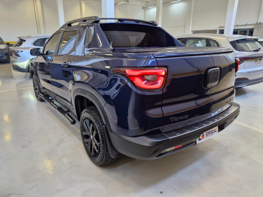 fiat toro 2.0 16v turbo diesel ultra 4wd at9 4p automatico 20233