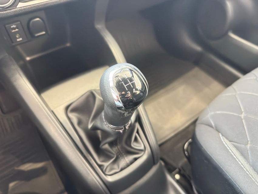 nissan kicks 1.6 16v flexstart s 4p manual flex 20197