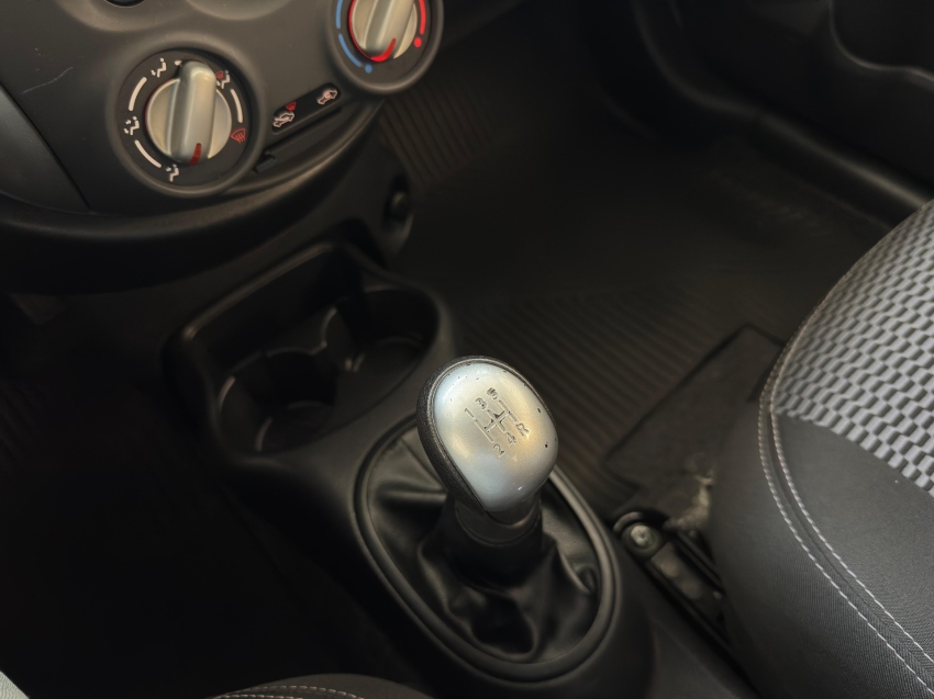 nissan march 1.6 sv 16v flex 4p manual 20186