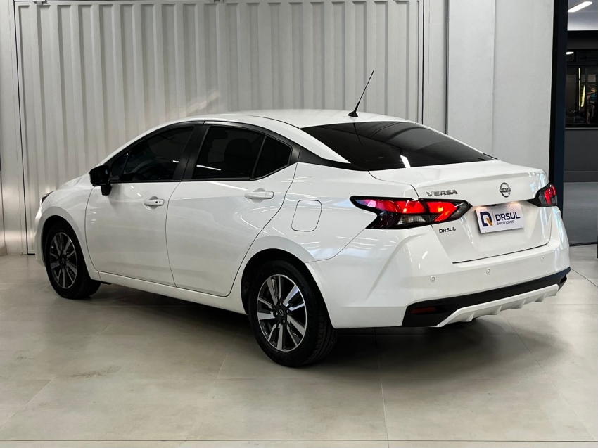 nissan versa 1.6 16v flex advance xtronic 4p automatico 20253