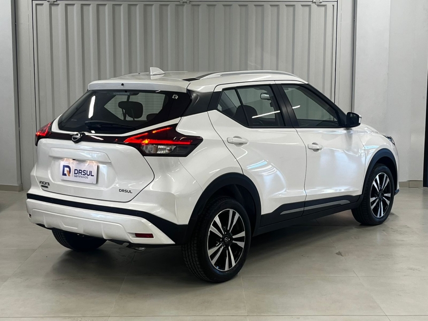 nissan kicks play 1.6 16v flexstart advance plus xtronic flex 4p automatico 20252