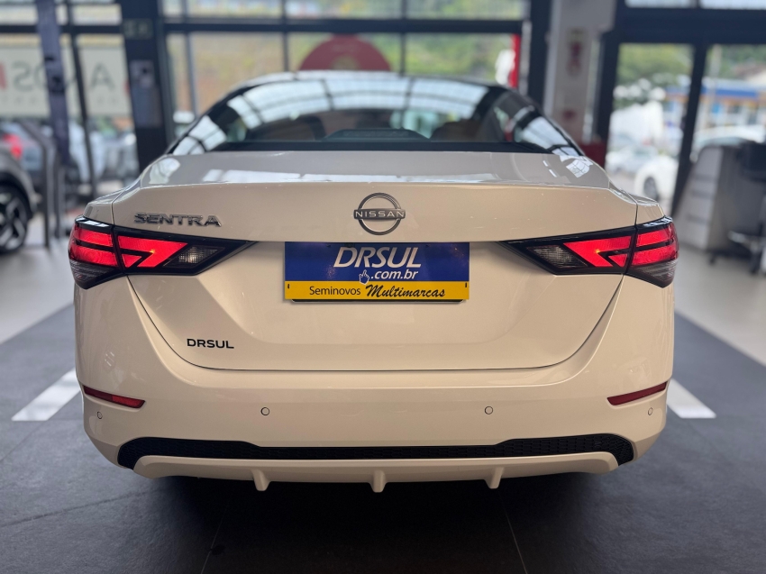 nissan sentra 2.0 16v gasolina exclusive xtronic flex 4p automatico 202610