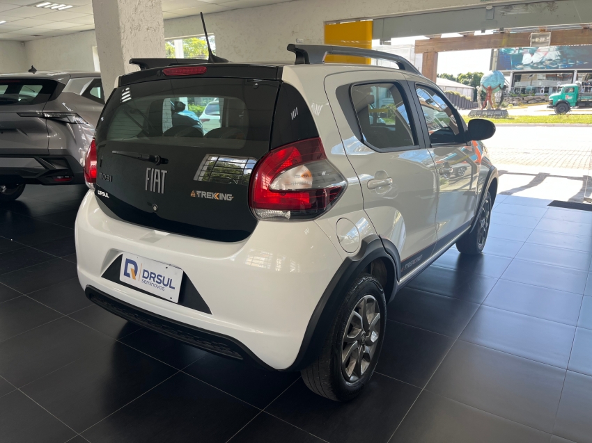 fiat mobi 1.0 evo flex trekking manual 4p 20232