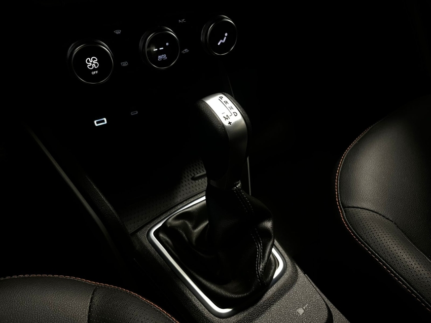 renault duster 1.3 tce flex iconic plus x-tronic 4p automatico 20256