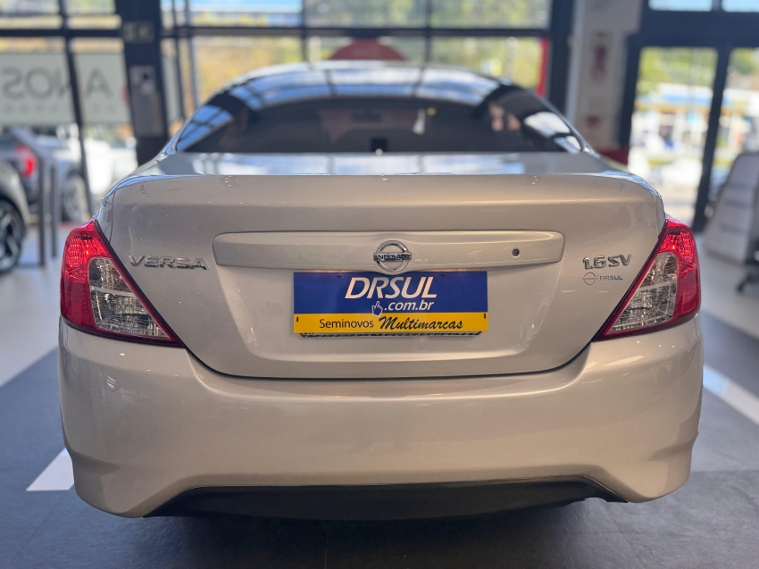nissan versa 1.6 16v flexstart sv 4p manual flex 20198