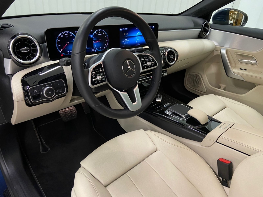 mercedes-benz a 200 1.3 cgi gasolina style sedan 7g-dct 4p automatico 202013