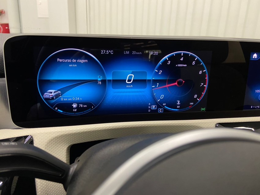 mercedes-benz a 200 1.3 cgi gasolina style sedan 7g-dct 4p automatico 202012