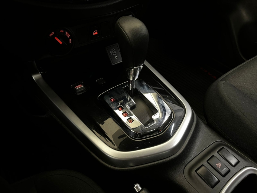 nissan frontier 2.3 16v turbo diesel attack cd 4x4 automatico 4p 20236