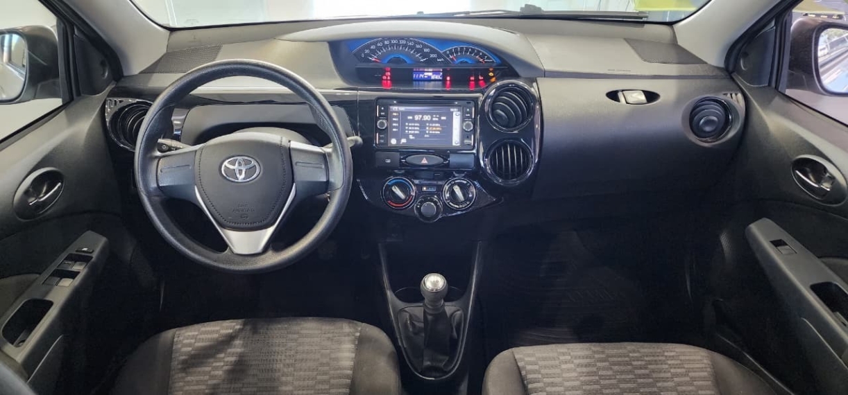 toyota etios 1.3 x 16v flex 4p manual 20163