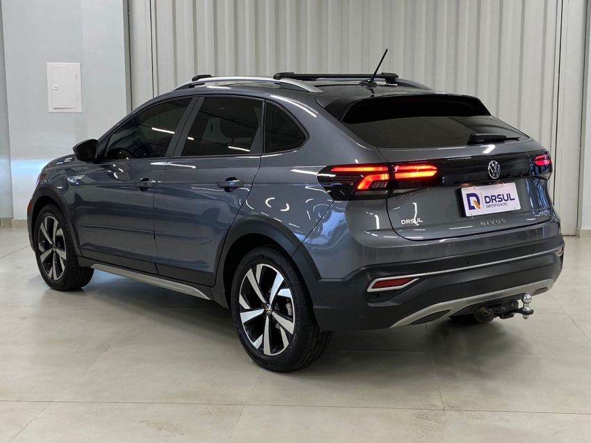 volkswagen nivus 1.0 200 tsi total flex highline automatico 4p 20243