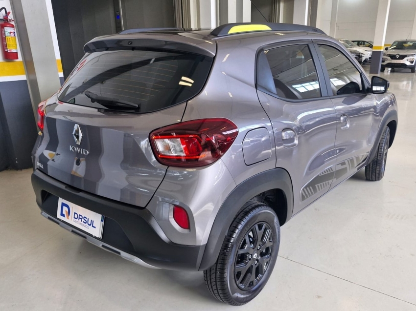 renault kwid 1.0 12v sce flex outsider manual 4p 20262