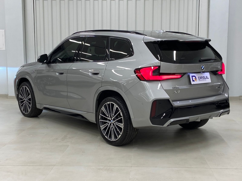 bmw x1 2.0 16v turbo gasolina sdrive20i m sport steptronic 4p automatico 20243