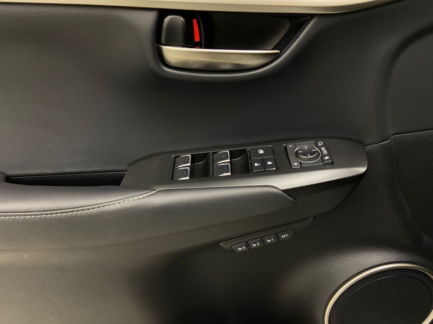 lexus nx 300 2.0 16v vvt-i turbo gasolina luxury 6a/t awd 4p automatico 201811