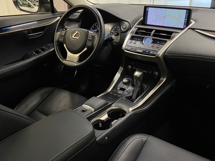 lexus nx 300 2.0 16v vvt-i turbo gasolina luxury 6a/t awd 4p automatico 20184