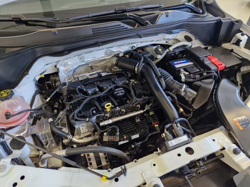 chevrolet montana 1.2 turbo flex lt manual 4p 20239