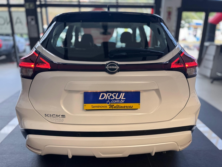 nissan kicks 1.6 16v flexstart exclusive xtronic eletrico 4p automatico 202410
