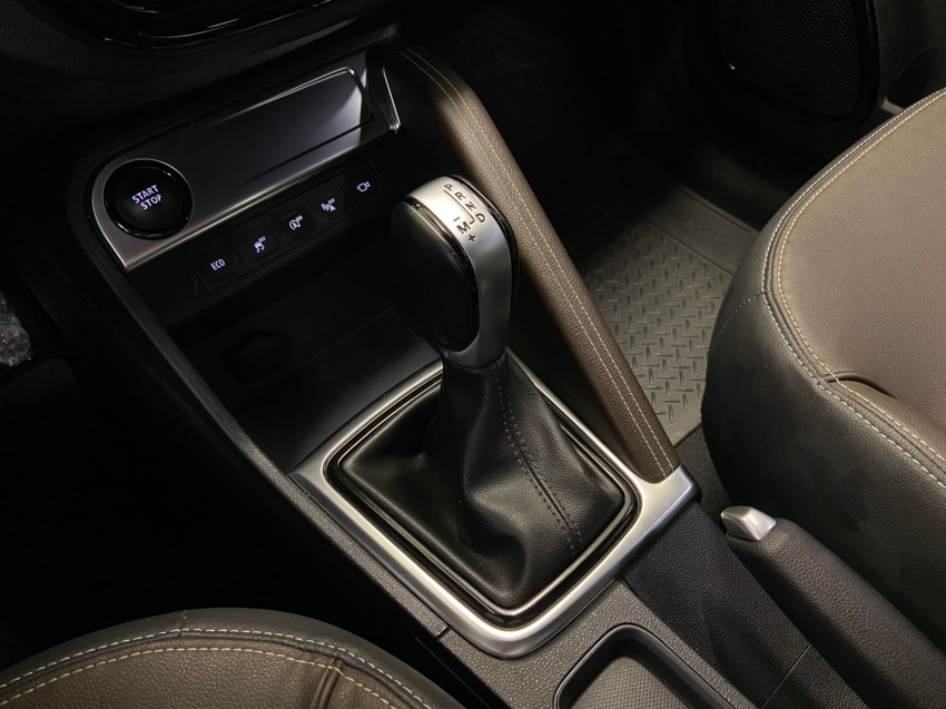 renault captur 1.3 tce flex iconic x-tronic 4p automatico 20246